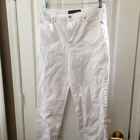 FINAL MARKDOWN Vanderbilt Amanda Jeans 10 - Picture 1 of 6